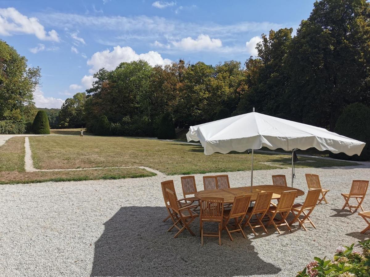 Chateau Des Barres Sainpuits Exterior foto